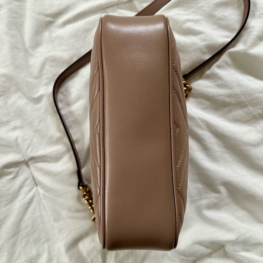 GG MARMONT SMALL SHOULDER BAG - Gently Used - Picture 9 of 16
